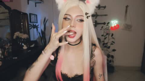 Snapshot of fairywhore chatting on 01.07.25 Jackie Cosplayer online show from 01.07.25