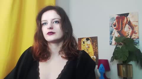 Nadine online show from 12.21.24