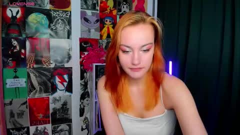 Snapshot of fane_stain chatting on 09.21.25 Merida but you can call me Ida online show from 09.21.25