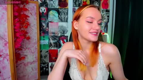 Snapshot of fane_stain chatting on 10.24.25 Merida but you can call me Ida online show from 10.24.25