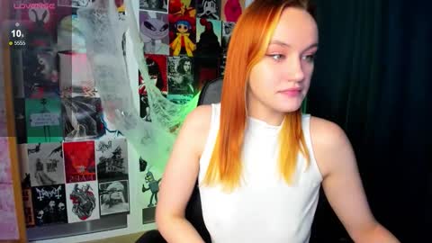 Snapshot of fane_stain chatting on 10.30.25 Merida but you can call me Ida online show from 10.30.25