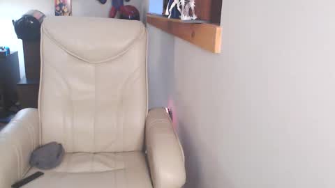 Snapshot of fanfriction chatting on 02.06.26 Fan Friction online show from 02.06.26