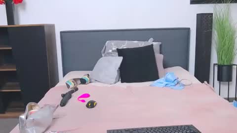 Fannie online show from 09.24.25