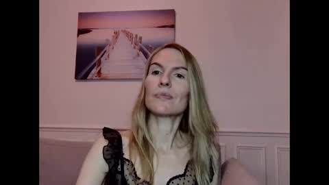 Fanny online show from 01.08.25