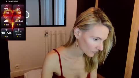 Fanny online show from 03.04.25