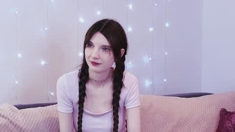 Kim online show from 01.28.25