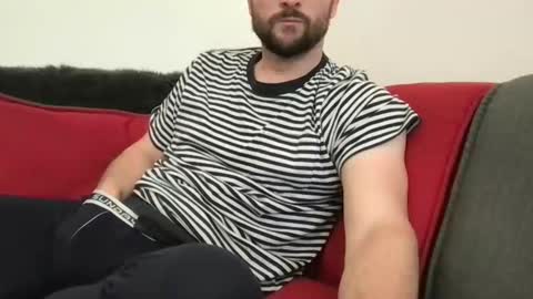 Snapshot of fantacyland chatting on 11.21.25 Alex online show from 11.21.25