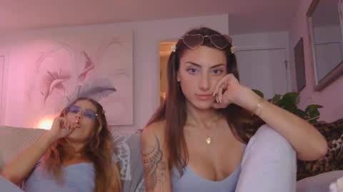 Snapshot of fantasy4uxxx chatting on 09.27.25 fantasy4uxxx online show from 09.27.25