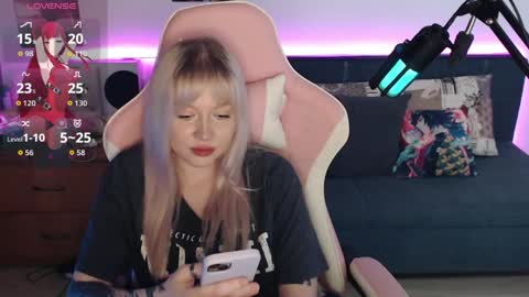 Snapshot of fantasy_lisa chatting on 04.11.26 Lisa online show from 04.11.26