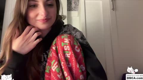 Snapshot of fantasyella chatting on 06.05.26 Ella online show from 06.05.26