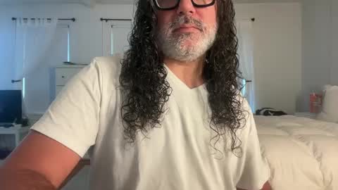 Snapshot of fapjacks44 chatting on 10.01.25 Fapjacks44 online show from 10.01.25