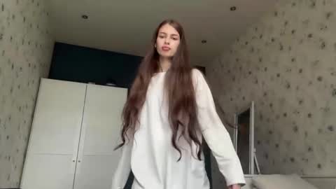 Luna online show from 10.27.25