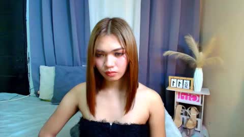 Farrah Zarake online show from 11.11.25