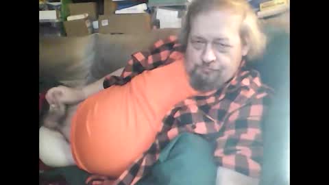 HoneyCumJuice4U online show from 10.31.25