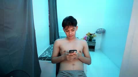 Snapshot of fastfucker_22 chatting on 03.10.25 fastfucker_22 online show from 03.10.25