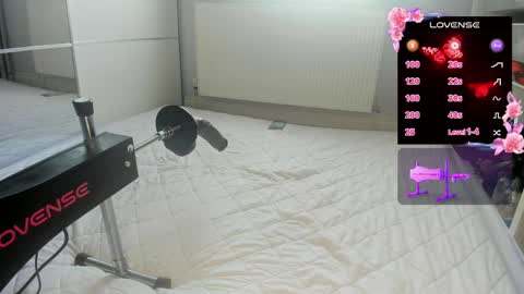 Fatale Femboy online show from 04.16.26