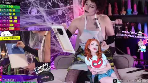 Snapshot of fatalgoth chatting on 10.04.25  Lily  Waifu  online show from 10.04.25