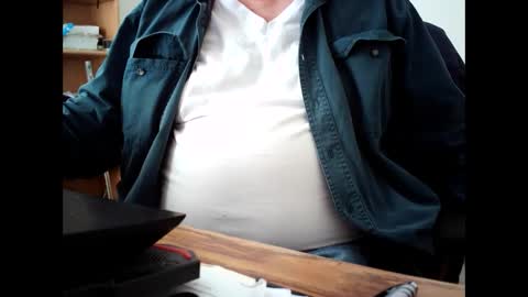 fatbellyitalian online show from 03.12.25