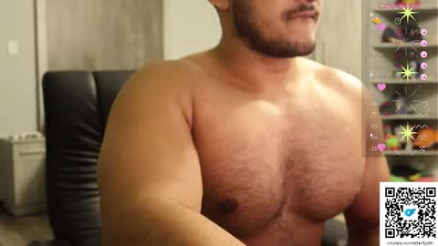 Snapshot of fatherfly001 chatting on 09.12.25 fatherfly001 online show from 09.12.25