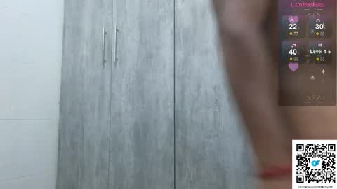 Snapshot of fatherfly001 chatting on 09.14.25 fatherfly001 online show from 09.14.25