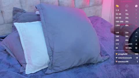     online show from 10.07.25