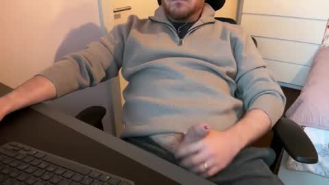 John Long online show from 11.11.25