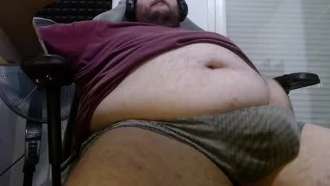 Snapshot of fatpiggypat chatting on 09.22.25 Pat online show from 09.22.25