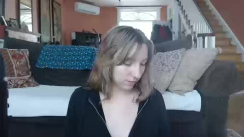 Snapshot of fawnwilde chatting on 10.17.25 Fawn online show from 10.17.25