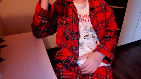 Michael online show from 10.12.25