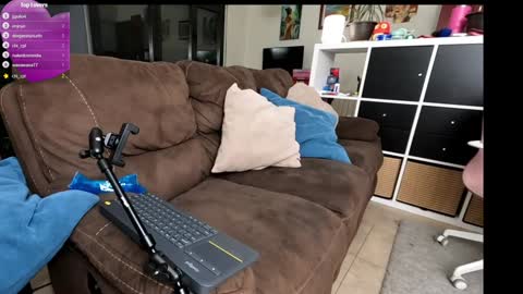 Snapshot of federosario2123 chatting on 01.21.25 federosario2123 online show from 01.21.25