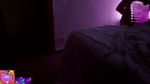 Snapshot of federosario2123 chatting on 01.22.25 federosario2123 online show from 01.22.25