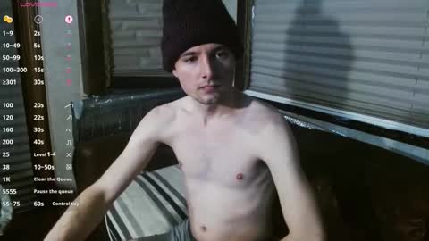 Snapshot of feelingverynaughty chatting on 02.07.26 ask me online show from 02.07.26