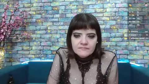 Snapshot of feelsgoodwoman chatting on 01.02.25 Laura online show from 01.02.25