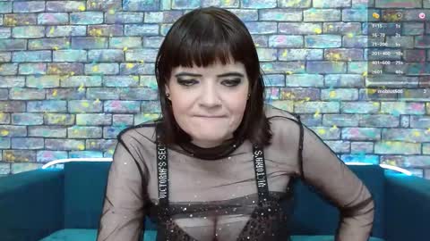 Snapshot of feelsgoodwoman chatting on 01.25.25 Laura online show from 01.25.25