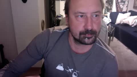 feetkissboy online show from 11.04.25