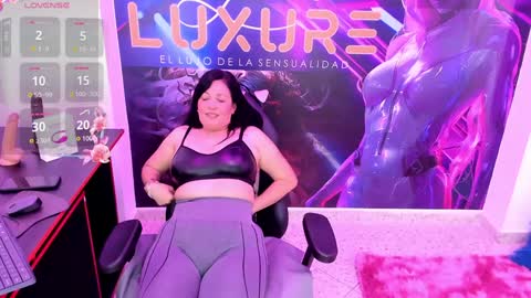 felina online show from 01.23.25