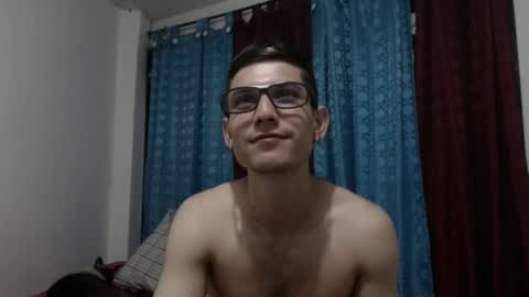 jhonatan felipe online show from 02.12.25