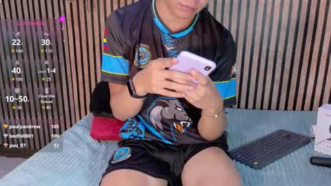 felipe_boy_18 online show from 09.28.25