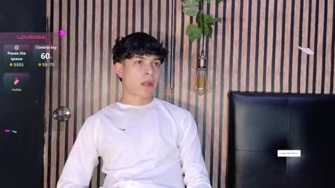 felipe_boy_18 online show from 11.02.25