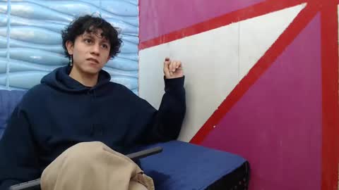 Felipe Browns online show from 01.05.25