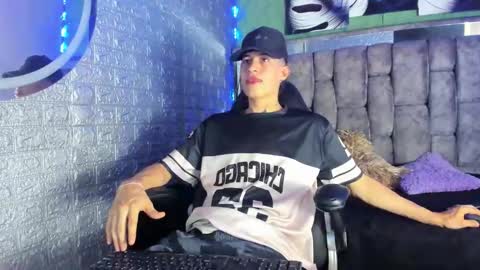 Snapshot of felipe_fiire chatting on 05.25.26 felipe fiire online show from 05.25.26
