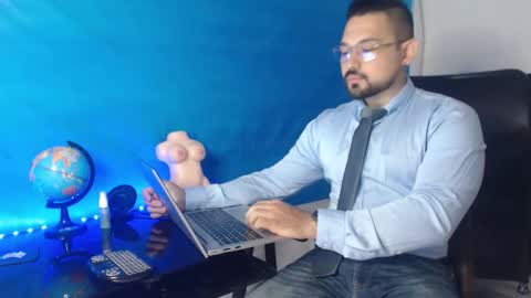 FELIPE QUIROZ online show from 09.11.25