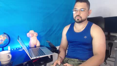 FELIPE QUIROZ online show from 09.12.25