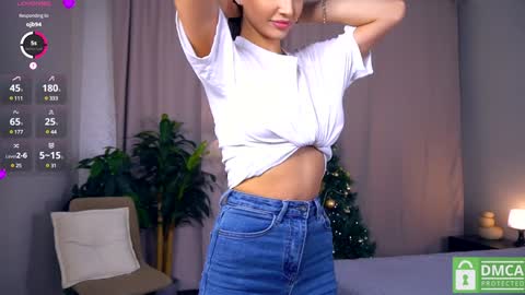Hello im Nova online show from 12.28.24