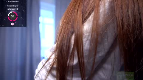 Hello im Nova online show from 09.26.25