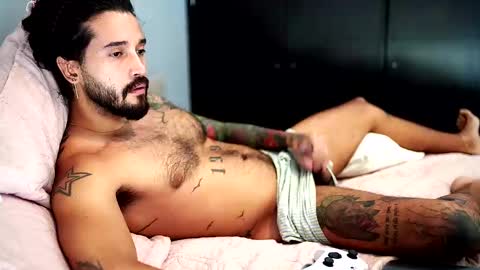 Snapshot of felix_candela chatting on 01.27.25 Felix Candela online show from 01.27.25