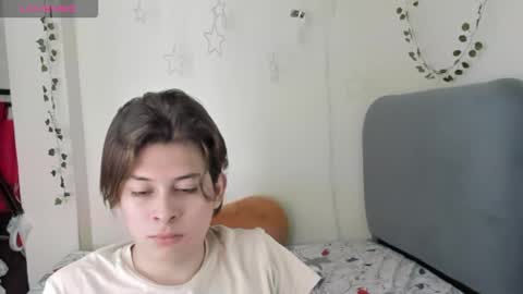 Snapshot of felix_leex chatting on 10.03.25 Felix leex online show from 10.03.25