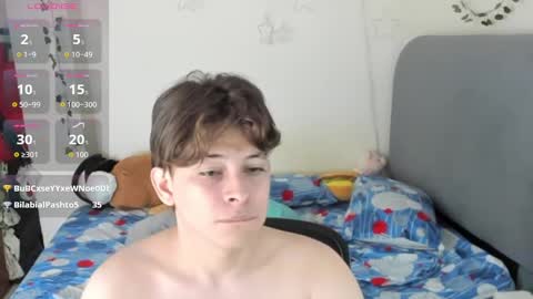 Snapshot of felix_leex chatting on 10.11.25 Felix leex online show from 10.11.25