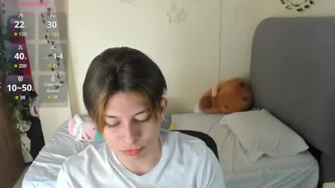 Snapshot of felix_leex chatting on 11.13.25 Felix leex online show from 11.13.25