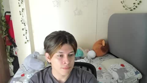 Snapshot of felix_leex chatting on 11.15.25 Felix leex online show from 11.15.25